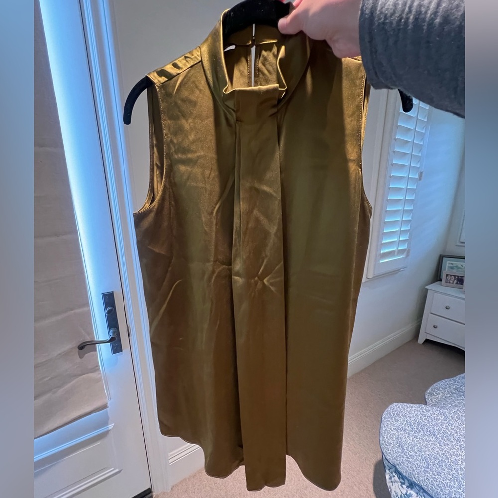 Lafayette 148 Olive Agave Green Sleeveless Blouse